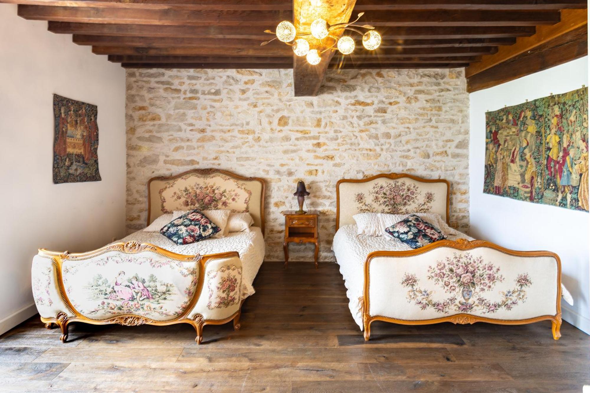 La Maison De Souhey מראה חיצוני תמונה